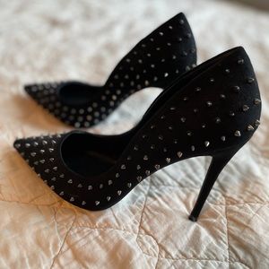 Steve Madden black studded heal